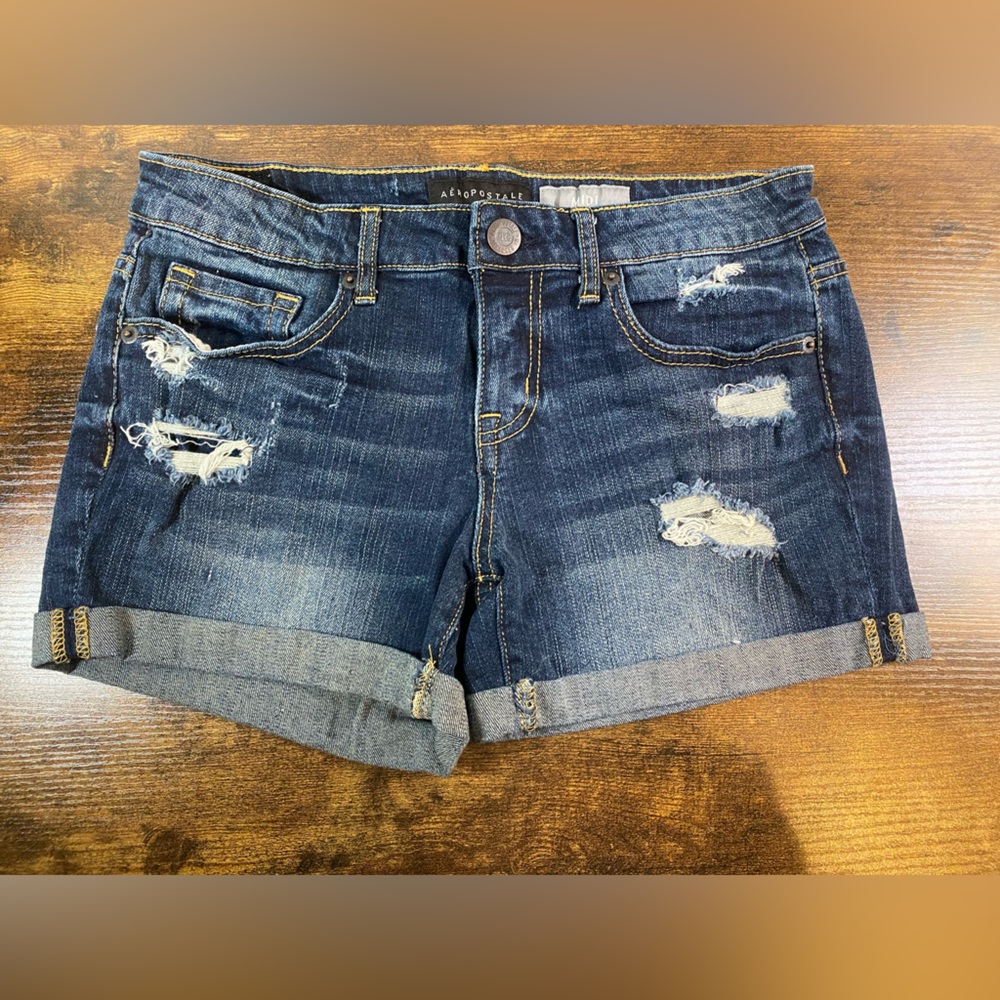 NWOT Aeropostale Distressed Jean MIDI shorts